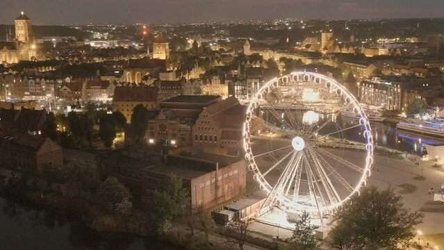 gdansk old town time lapse at night 