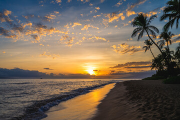 scenery at kaanapali beach in maui island, hawaii