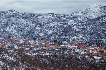 Kleine Ortschaft in Montenegro