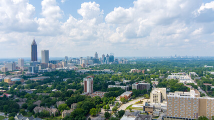 Fototapeta na wymiar The downtown and midtown Atlanta skyline in May 2023