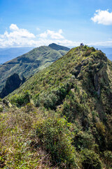 Fototapeta premium View of the grenn ridge of Teapot mountain on a sunny day.