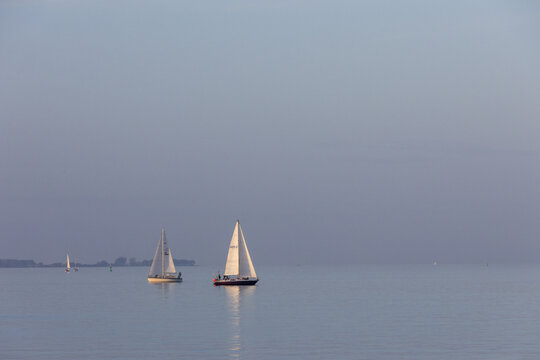 Unter Segeln
