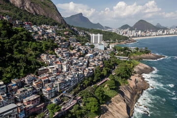 VIDIGAL, FAVELA, COMUNIDADE, IPANEMA, PRAIA, DOIS IRMAOS, CASAS, ARQUITETURA URBANA, ESTRADA,...