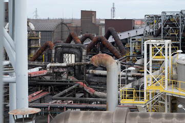 Pipes and othesr installation in the copper smelter