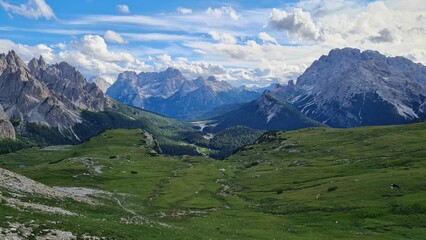 Tre Cime Di Lavaredo national park, Italia, Dolomites