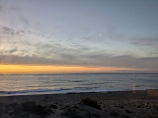 Obraz premium Sonnenuntergang am Strand 