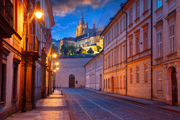 Fototapeta na wymiar Prague, Czech Republic. Cityscape image of old town Prague at twilight blue hour.
