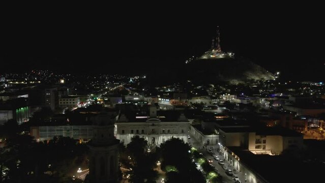 cerro de la campana de noche hermosillo sonora mexico