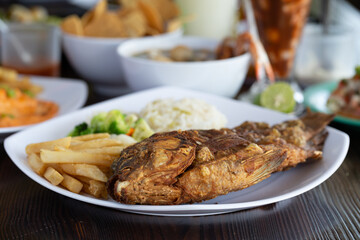mojarra frita