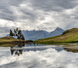 La Cordillera Blanca desde la Cordillera Negra en Huaraz, Ancash, Peru