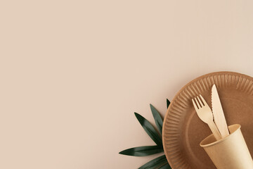 Biodegradable wooden dishware for eco-conscious events, organic cardboard plates, wooden forks and knives, paper cup, bamboo cutlery, environmental protection