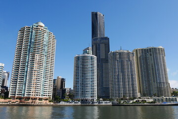 Fototapeta na wymiar Hochhäuser am Brisbane River City Brisbane in Queensland