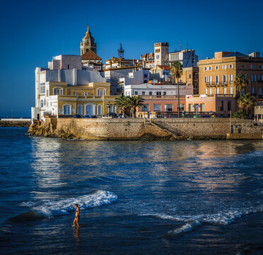 Amanecer en Sitges