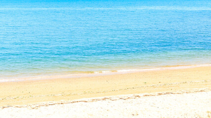 	青い海と白い砂浜