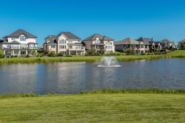 Fototapeta na wymiar The Willows golf course and homes in Saskatoon, Saskatchewan