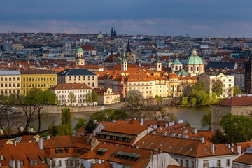 Fototapeta na wymiar Old town of Prague and river Vltava