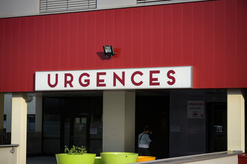 view of the emergency room of a hospital in France