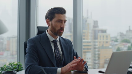 Fototapeta premium Manager consulting online call at laptop in office close up. Video conference.