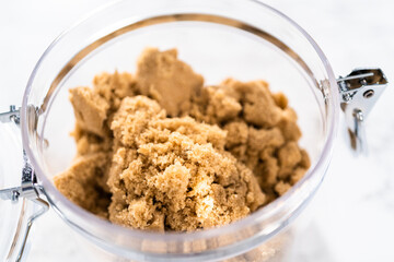 Light brown sugar