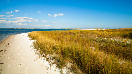 Fototapeta na wymiar Beautiful Perdido Beach in Pensacola, Florida