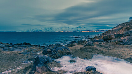 Complètement à l'ouest de l'île de Tromsø !