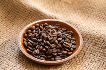 コンゴ産コーヒー豆　ベビーチーター