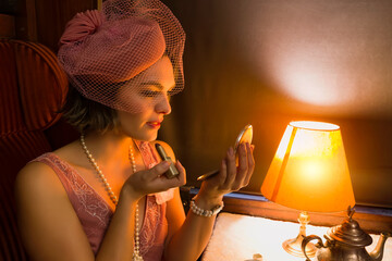 Flapper dress 1920 lady applying lipstick