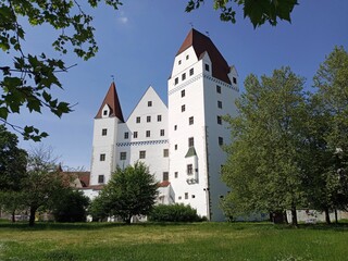 Fototapeta na wymiar Ingolstadt, Deutschland, Bayern, Ende Mai, 2023