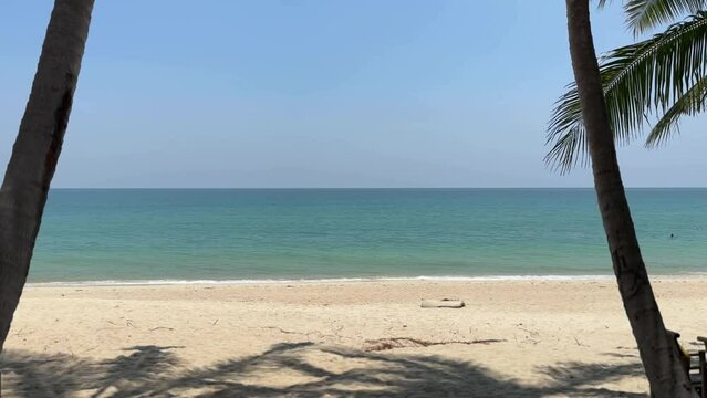 Coastal Waves Gently Rolling in on Lamai Beach in Koh Sumui, Thailand. Static Shot