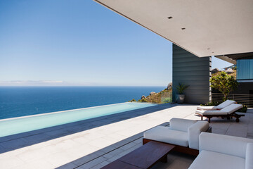 Fototapeta na wymiar Modern patio overlooking ocean
