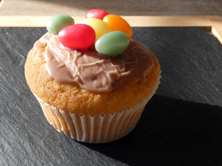 Muffin mit Ostereiern