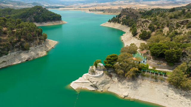 Embalse de Guadalteba o guadalhorce en el chorro, M&aacute;laga