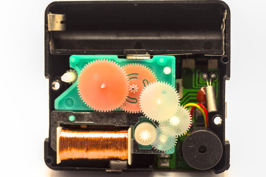 Photo of table clock gear mechanism