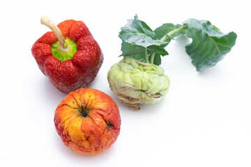 Altes abgelaufenes Obst und Gemüse
