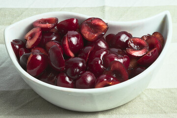 Cherries from the Jerte Valley. These red fruits come from one of the highest quality areas of Spain.