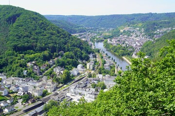 Ein Blick auf die Weltkulturerbe Stadt Bad Ems in Rheinland-Pfalz