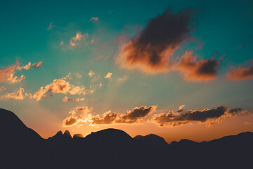 Por do Sol Pedra dos Tres Picos