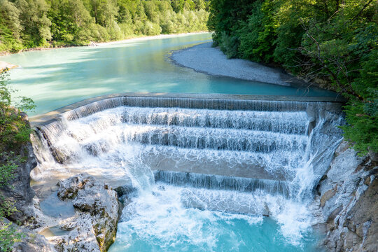 Lechfall mit Wasserstufen
