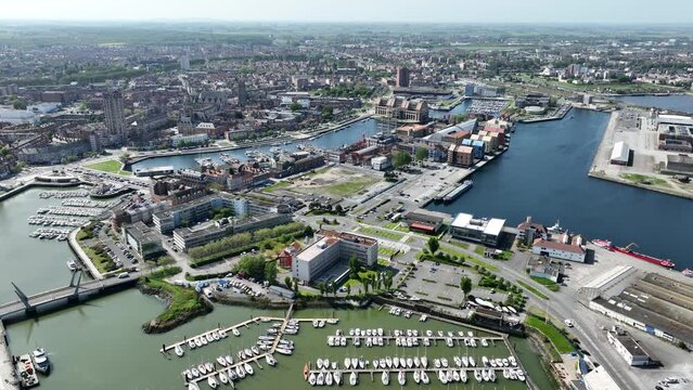 Dunkirk,Dunkerque,Duunkerke, Duinkerke commune in the department of Nord in northern France. City overview.