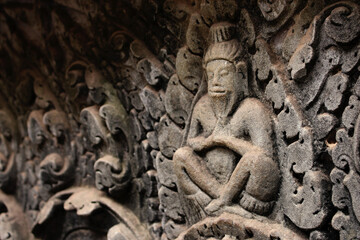Fototapeta premium old historic angkor wat temple cambodia phnom penh siem reap