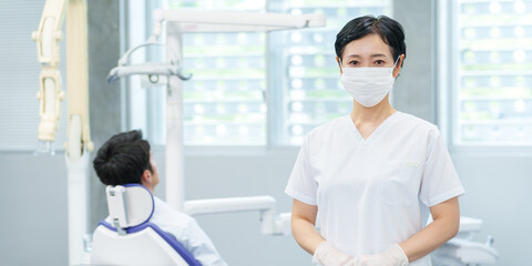 Fototapeta premium 女性歯科医師のポートレート