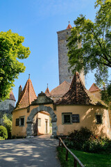 Fototapeta na wymiar Puerta del castillo de Rothenburg ob der Tauber