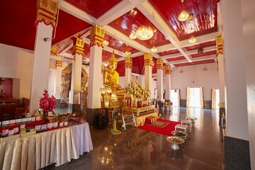 Fototapeta na wymiar Phra That Choeng Chum, the main Buddhist temple in Thailand's overlooked Sakon Nakhon Province