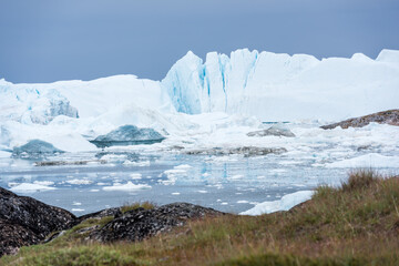 Greenland icebergs © Wayne