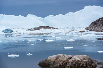 Greenland icebergs © Wayne