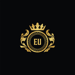 Luxury royal wing letter EA to CZ crest gold color logo vector image