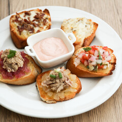 5 kinds of bruschetta served with Belgian Andalouse sauce