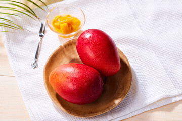 アップルマンゴー 太陽のたまご、宮崎県産完熟マンゴー...