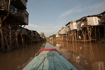 pfahlbauten mekong vietnam