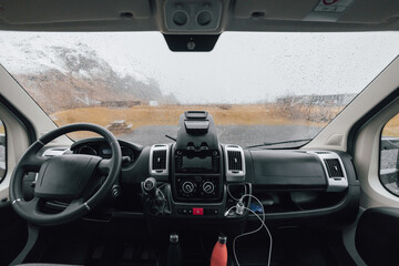 Steering wheel and front of the caravan
